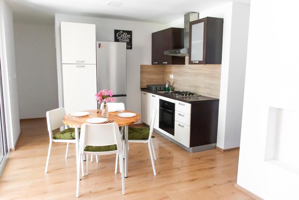 Apartments Viki Kruševo 外观 照片
